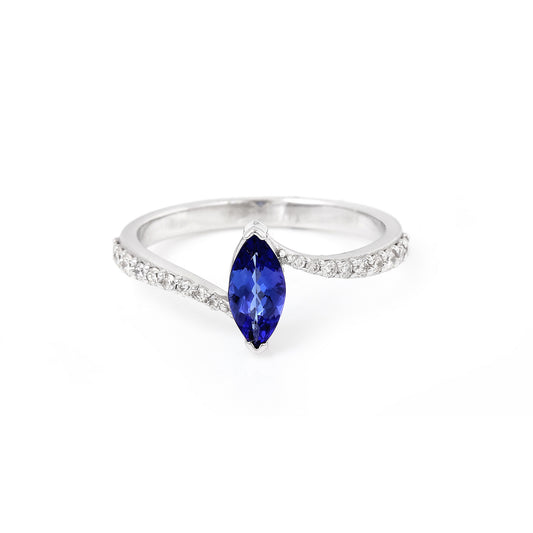 Tanzanite and diamond ring in 14K white gold