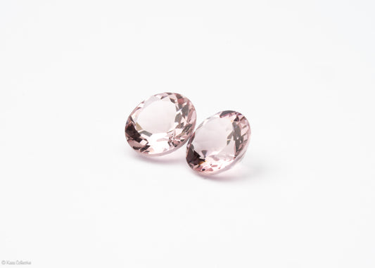 Pair of pink brilliant (round) cut morganite gemstones totalling 2.21 carats